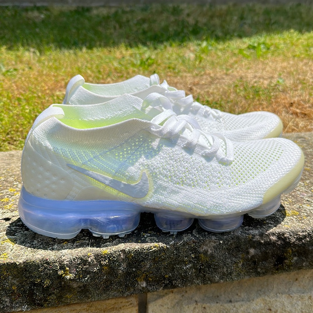 Nike VaporMax (White)